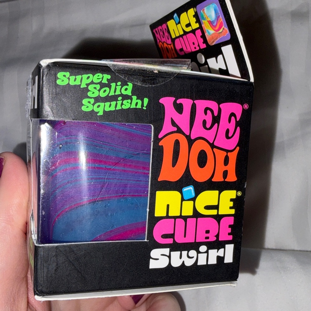 Trendy Brand New NeeDoh Swirl Super Solid Squish - Purple, Blue, & Pink🔥 - Picture 2 of 7